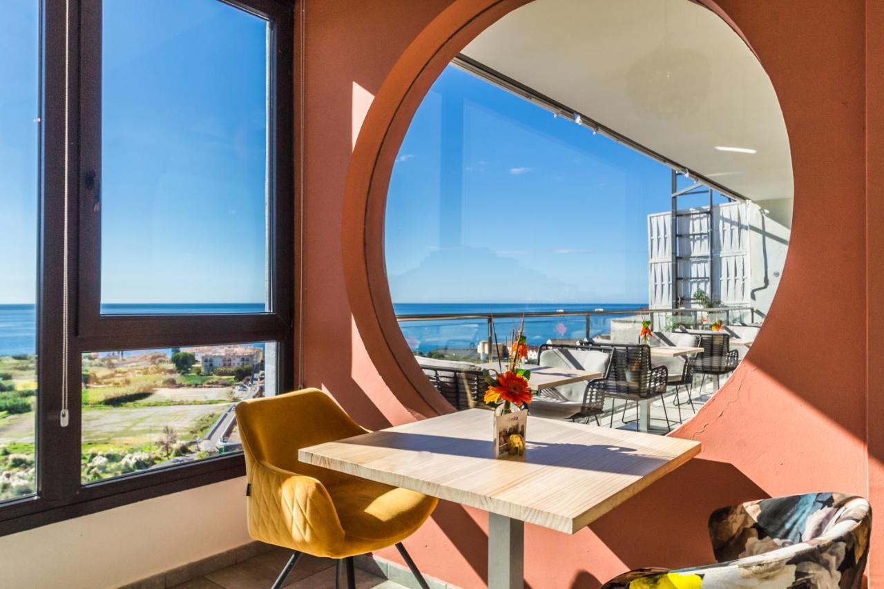 Hotel Miba Salobreña Zewnętrze zdjęcie