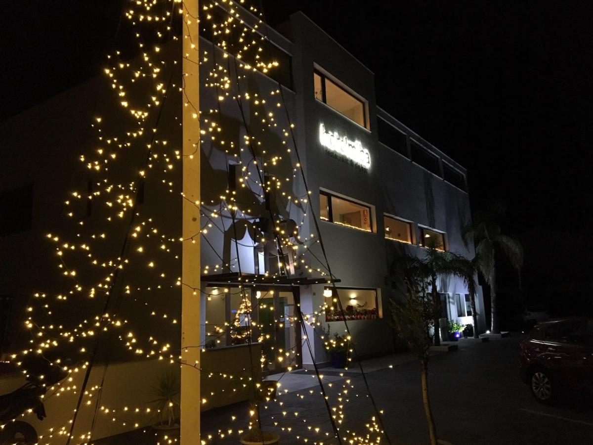 Hotel Miba Salobreña Zewnętrze zdjęcie